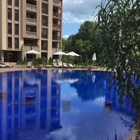 Cascadas 7 Studio Apartment